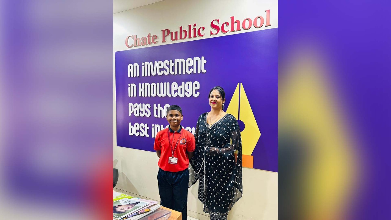 Our student Samruddha Sachin Karande from 9th standard successfully completed the Open Sea Swimming Competition, a challenging 15 km long-distance event held at Vijaydurg Khadi